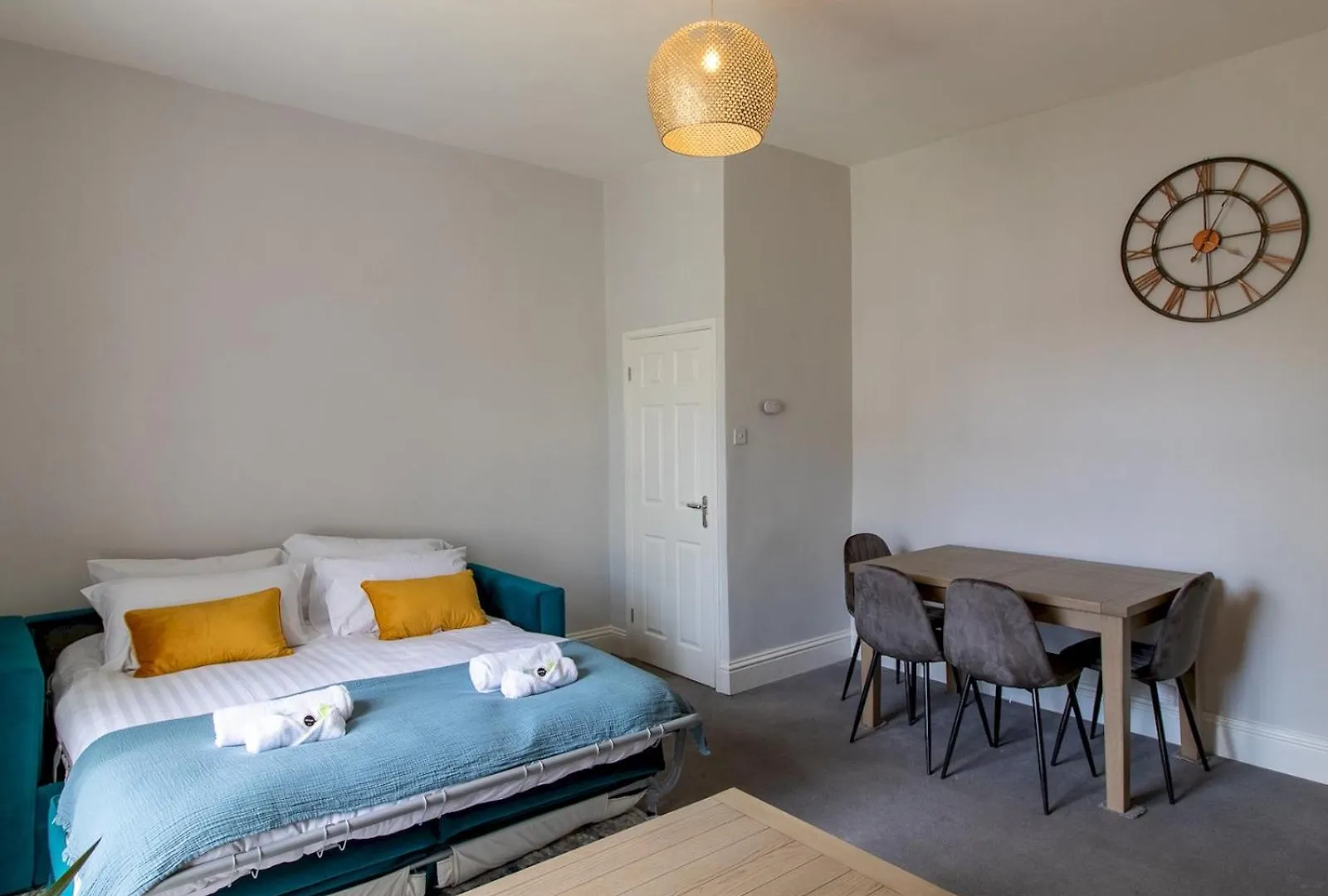 Pass The Keys Stylish Flat In The Heart Of Newcastle City Centre